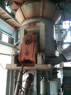 6-80t/T石灰岩の325網が付いている縦の製造所の脱硫機械